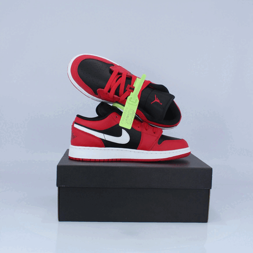 Air Jordan 1 - Low 'Black Very Berry' GS 553560-061 – UK5.5-000082